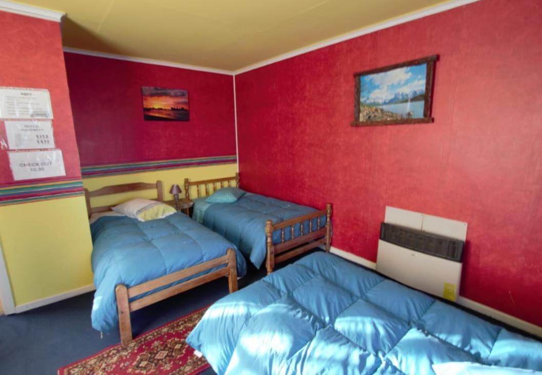 Independencia Y Hostal *